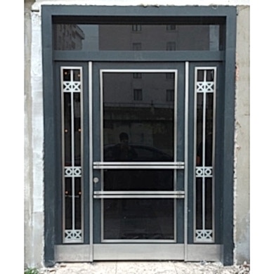 D-503 Apartman Kapısı